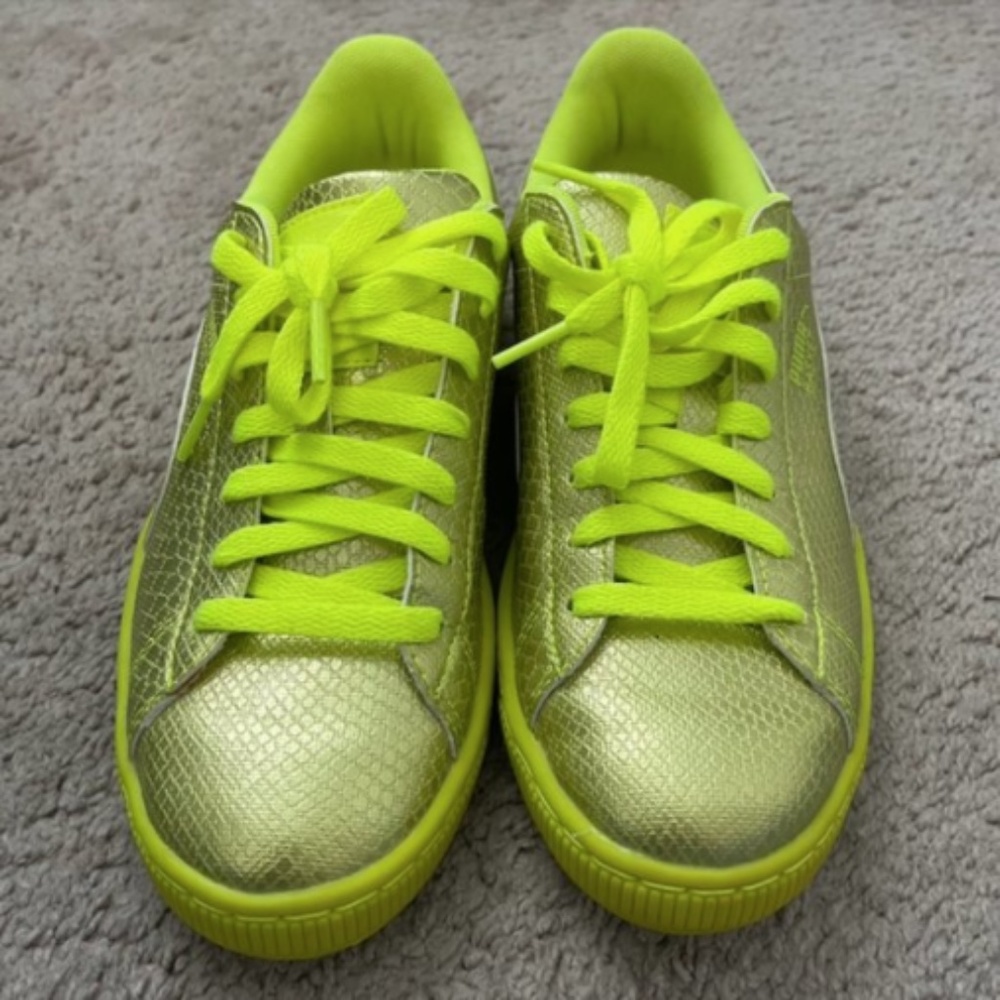 PUMA Basket Future Minimal Women's Fashion Sneaker